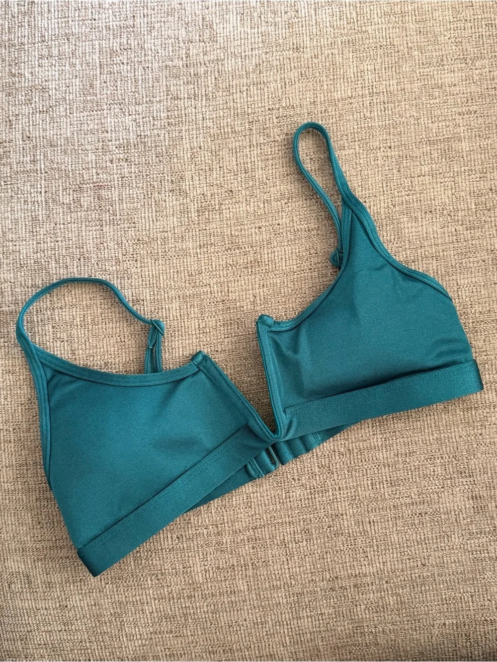 ONEONE Jenna Emerald‎ Shimmery V-wire Bikini Top Small